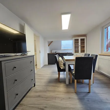 Alte Apotheke - Moderne Wohnung Mit Dachgeschoss Baiersbronn Eksteriør billede